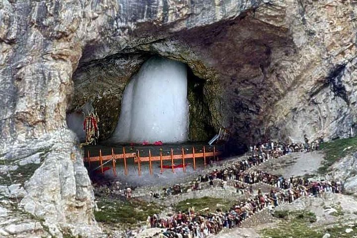 21 दिनों में तीन लाख से अधिक श्रद्धालु पहुंचे अमरनाथ