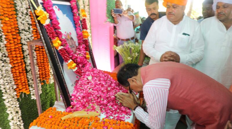 जो शतायु होते हैं, वे देवतुल्य हो जाते हैं : मुख्यमंत्री श्री चौहान