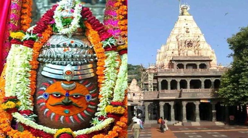 उज्जैन के महाकाल मंदिर में हंगामा, महिला कांवड़ियों संग कांग्रेस पार्षद ने तोड़े बैरिकेड