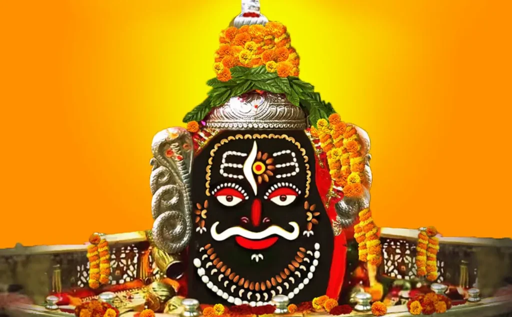 उज्जैन के महाकाल मंदिर में हंगामा, महिला कांवड़ियों संग कांग्रेस पार्षद ने तोड़े बैरिकेड 2 उज्जैन के महाकाल मंदिर में हंगामा, महिला कांवड़ियों संग कांग्रेस पार्षद ने तोड़े बैरिकेड