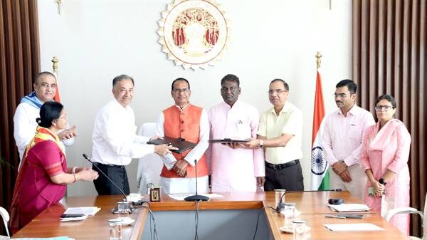 राज्य सरकार सुलभ स्वास्थ्य सेवाएं उपलब्ध कराने के लिए प्रतिबद्ध - मुख्यमंत्री श्री चौहान