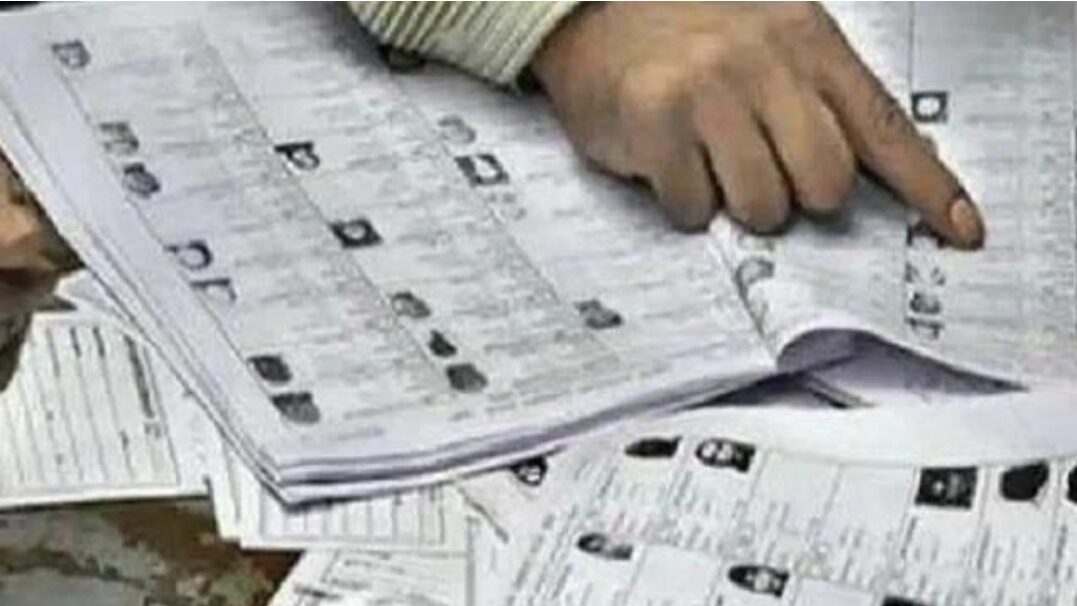 मतदाता सूची में नाम जोड़ने के लिए 12 एवं 13 अगस्त तथा 19 एवं 20 अगस्त को विशेष कैम्प