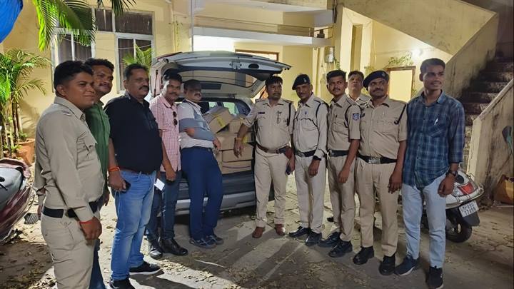 आबकारी विभाग के अमले ने 44 प्रकरण दर्ज कर बड़ी मात्रा में जप्त की शराब