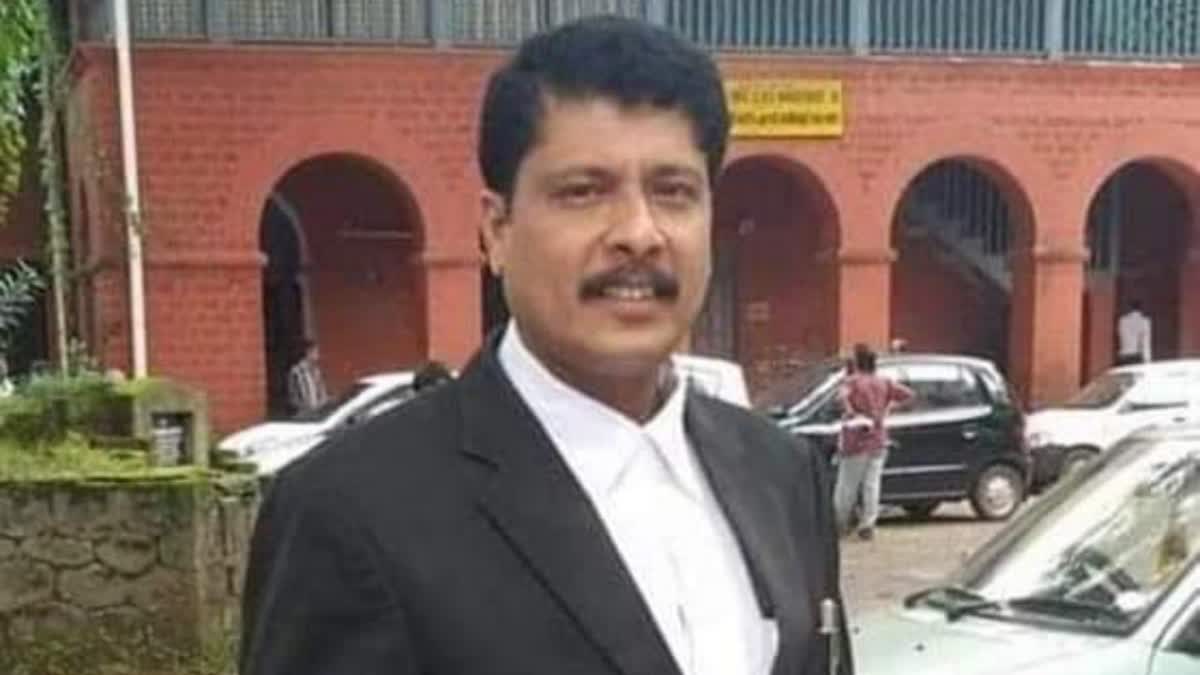 केरल सरकार के वरिष्ठ वकील पी.जी. मनु पर रेप करने का आरोप