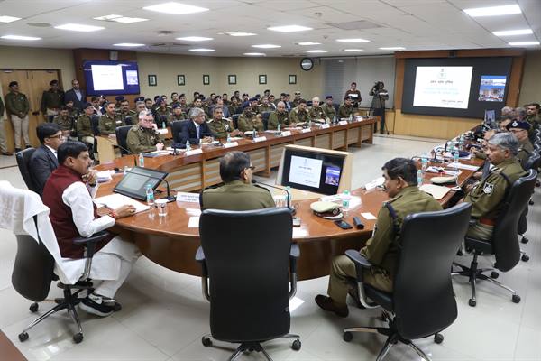 अपराधिक प्रवृति से जुड़े लोगो को मुख्य धारा में लाने का प्रयास हो: मुख्यमंत्री डॉ. यादव