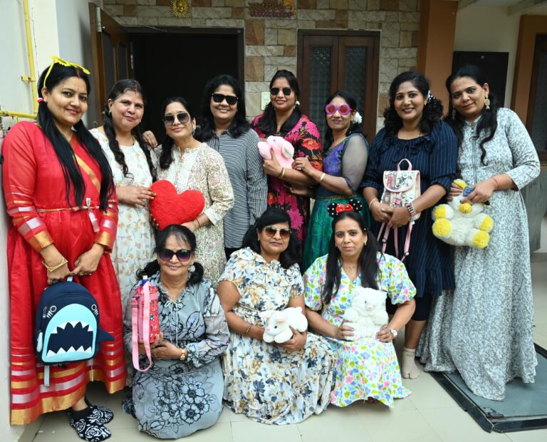 बचपन की यादों के साथ गेम्स खेलकर एंजॉय किया