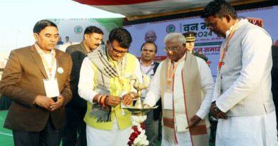 पर्यावरण संतुलन और समृद्धि का आधार पेड़: राज्यपाल श्री मंगुभाई पटेल