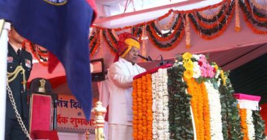भारत के गौरव पूर्ण अतीत, समृद्ध सांस्कृतिक परम्पराओं के अनुरूप कर्म पथ पर चले