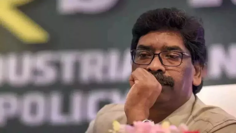 झारखंड के पूर्व मुख्यमंत्री हेमंत सोरेन की याचिका पर गुरुवार को झारखंड हाईकोर्ट में सुनवाई