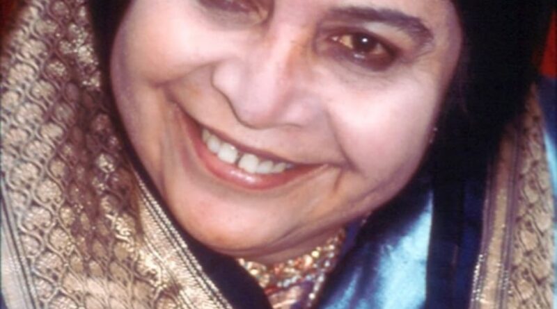 संतोष ही वास्तविक आनंद का आधार है