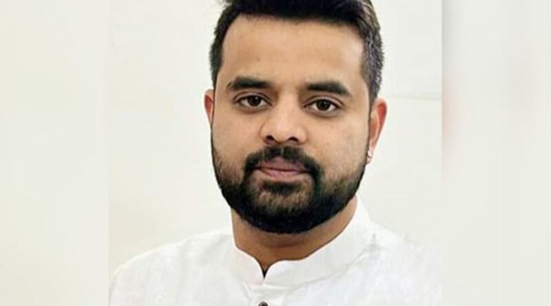 प्रज्वल रेवन्ना के बेंगलुरु पहुंचते ही SIT कर सकती है गिरफ्तार
