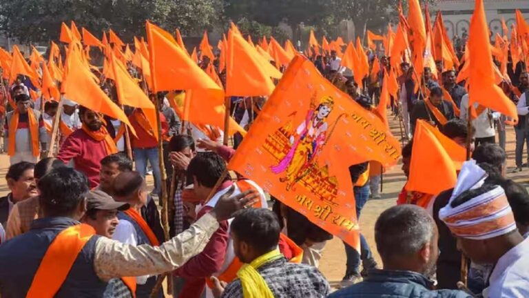 भारत में हिंदुओं की आबादी में 7.8 फीसदी गिरावट दर्ज