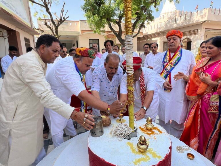 गुरु उपकार महोत्सव के ग्रीष्म कालीन शिक्षण शिविर का शुभारंभ