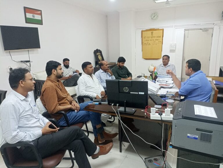 वरिष्ठ मंडल वाणिज्य प्रबंधक की अध्यक्षता में माल लदान पर विशेष चर्चा