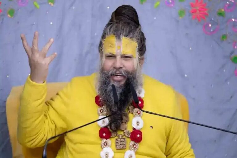 संत प्रेमानन्द ने भीड़ के मद्देनजर पदयात्रा पर अनिश्चितकाल के लिए रोक लगाने का फैसला लिया