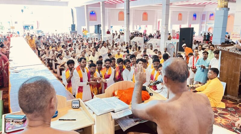 जीव दया, अहिंसा का पालन करना ही चातुर्मास है - शिवानंद महाराज