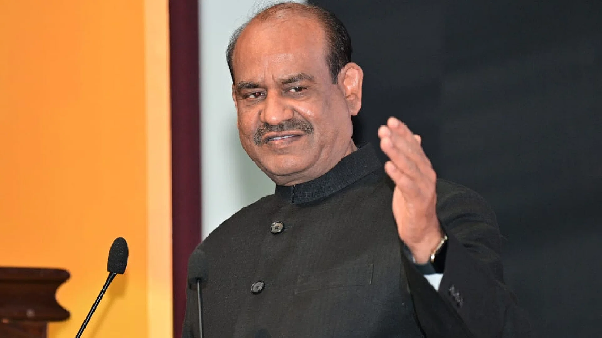 लोकसभा स्पीकर ओम बिरला रूस के लिए रवाना हुए