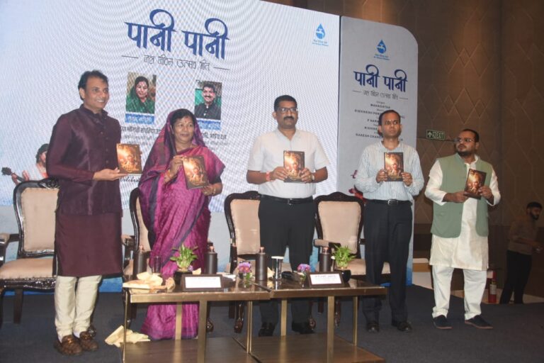 विभागीय गतिविधि को आगे ले जाने में गीत संगीत का बड़ा महत्व है: पी नरहरि