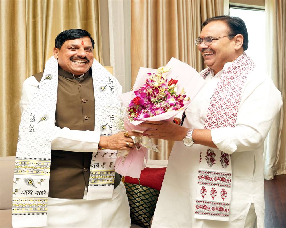 मुख्यमंत्री डॉ. मोहन यादव से गांधीनगर (गुजरात) में राजस्थान के मुख्यमंत्री श्री भजनलाल ने की मुलाकात।