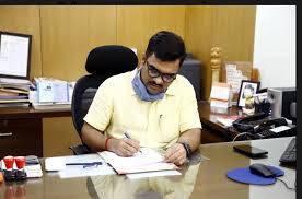 डॉ. सुदाम खाड़े को माखनलाल चतुर्वेदी विश्वविद्यालय के कुलगुरू का अतिरिक्त प्रभार