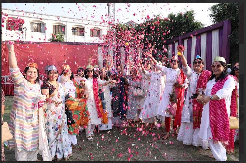 जेसीआई मेम्बर्स को मिले फनी टाइटल्स, रिटर्न गिफ्ट में दिया रंग, गुलाल और पिचकारी 2 h2
