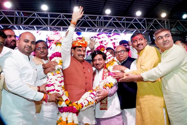 जन्मदिन पर उज्जैन में मुख्यमंत्री डॉ. यादव का हुआ अभूतपूर्व स्वागत
