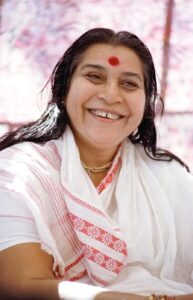 आनंद एकमेव है, उसमें सुख और दुःख का विभाजन नहीं होता है