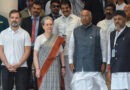 आपदा में अवसर तलाशता देश का विपक्ष