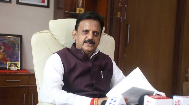 बजट की कमी नहीं, समयबद्ध क्रियान्वयन को दें प्राथमिकता : उप मुख्यमंत्री श्री शुक्ल