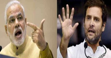 मोदी की आक्रामकता से परेशान विपक्ष
