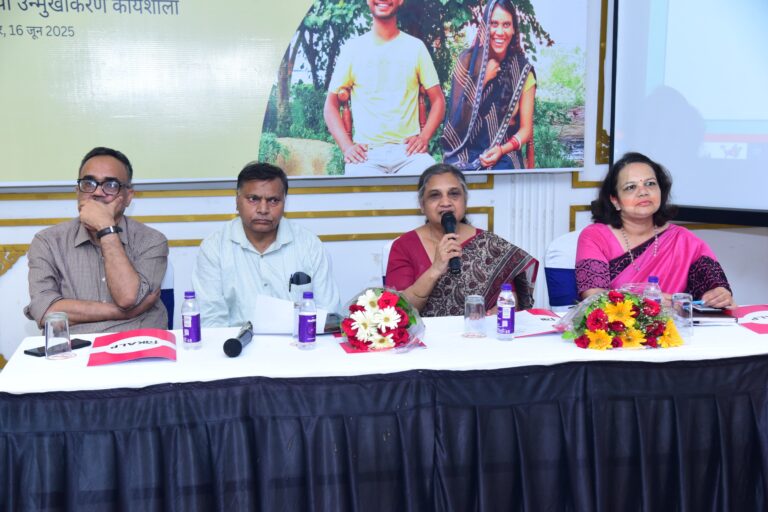 सशक्त महिलाएं, स्वस्थ परिवार: परिवार नियोजन व्यवहारों में बदलाव लाने की ओर ‘विकल्प’ परियोजना द्वारा उठाये कदम