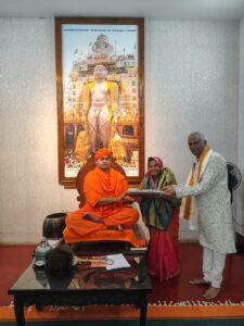 श्रवणबेलगोला में सूक्ष्म लेखन कला का अद्भुत प्रदर्शन