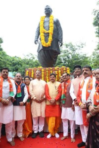 मुख्यमंत्री डॉ. यादव ने भारत रत्न एवं पूर्व प्रधानमंत्री स्व. वाजपेयी की पुण्यतिथि पर किया नमन