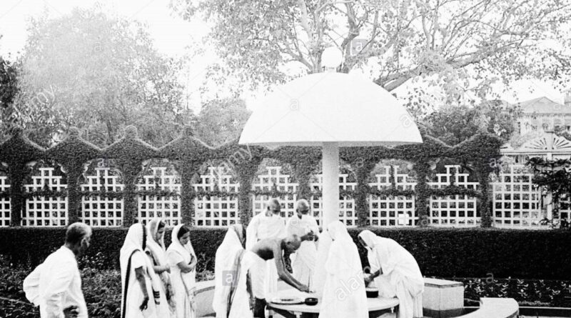 गांधी जयंती पर विशेष: अहिंसा पुजारी महात्मा गांधी