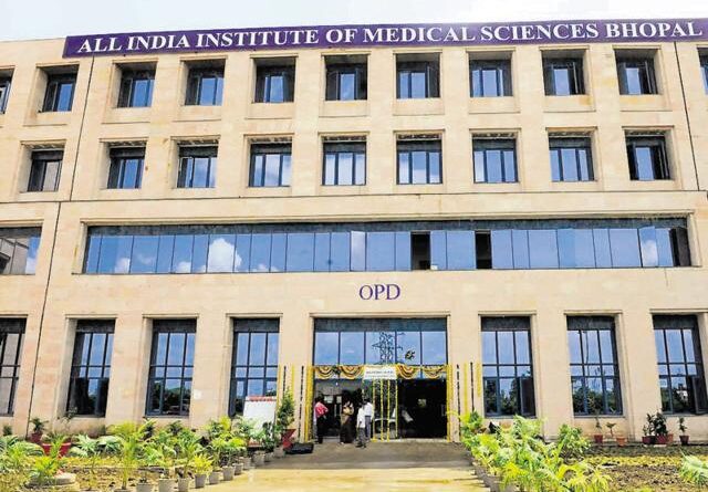 AIIMS Bhopal Organises Crochet Art Workshop to Promote