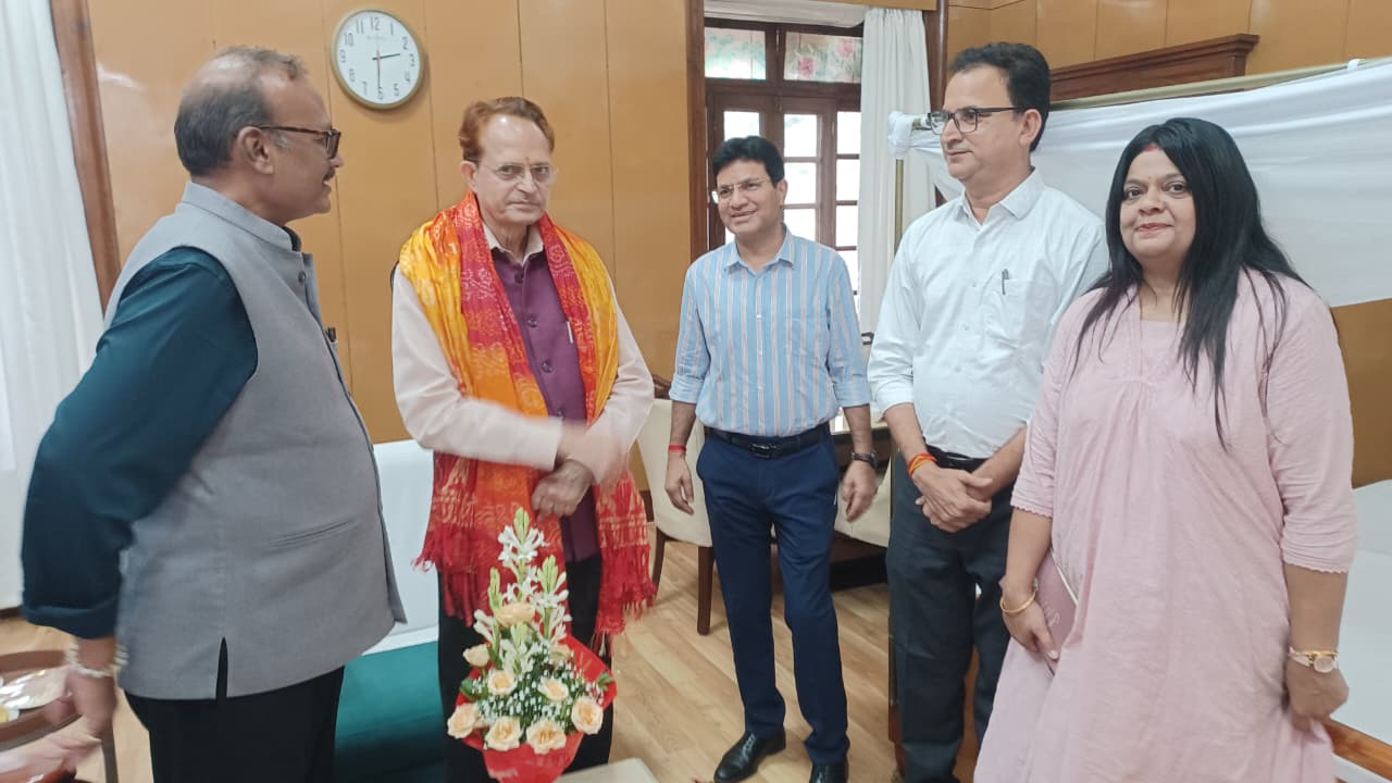 मध्यप्रदेश मानव अधिकार आयोग मानव अधिकारों की रक्षा के लिए प्रतिबद्ध: डॉ. अवधेश प्रताप सिंह