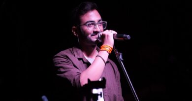 बचपन की यादों, रिश्तों की खूबसूरती, अधूरे सपनों,के बीच संगीतमयी शाम ने बांधा शमा