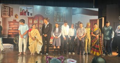 बच्चों के विदेश चले जाने पर माँ बाप की व्यथा बताता नाटक संध्या छाया