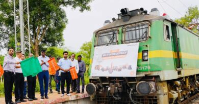 Hubballi Division Successfully Revives Freight Loading from Navaluru Railway Station After Two Years