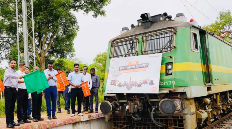 Hubballi Division Successfully Revives Freight Loading from Navaluru Railway Station After Two Years