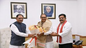 बस्तर के विकास को नई रफ्तार देने की तैयारी: केंद्रीय मंत्री शिवराज सिंह चौहान ने दिया भरोसा