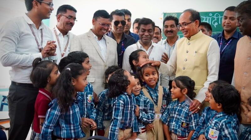 सरकारी स्कूल केवल भवन नहीं, बल्कि बच्चों के सपनों को साकार करने के केंद्र बनें- शिवराज सिंह चौहान