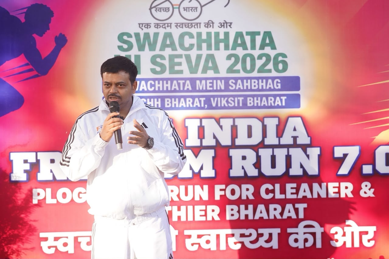 SAI CRC Bhopal Organised Mega Plogging Drive at Lower Lake with the Message of a Cleaner and Healthier Bharat